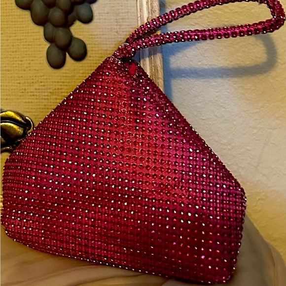 NWOT unlisted pink sparkle evening wristlet with zipper opening and closing. - Picture 1 of 2